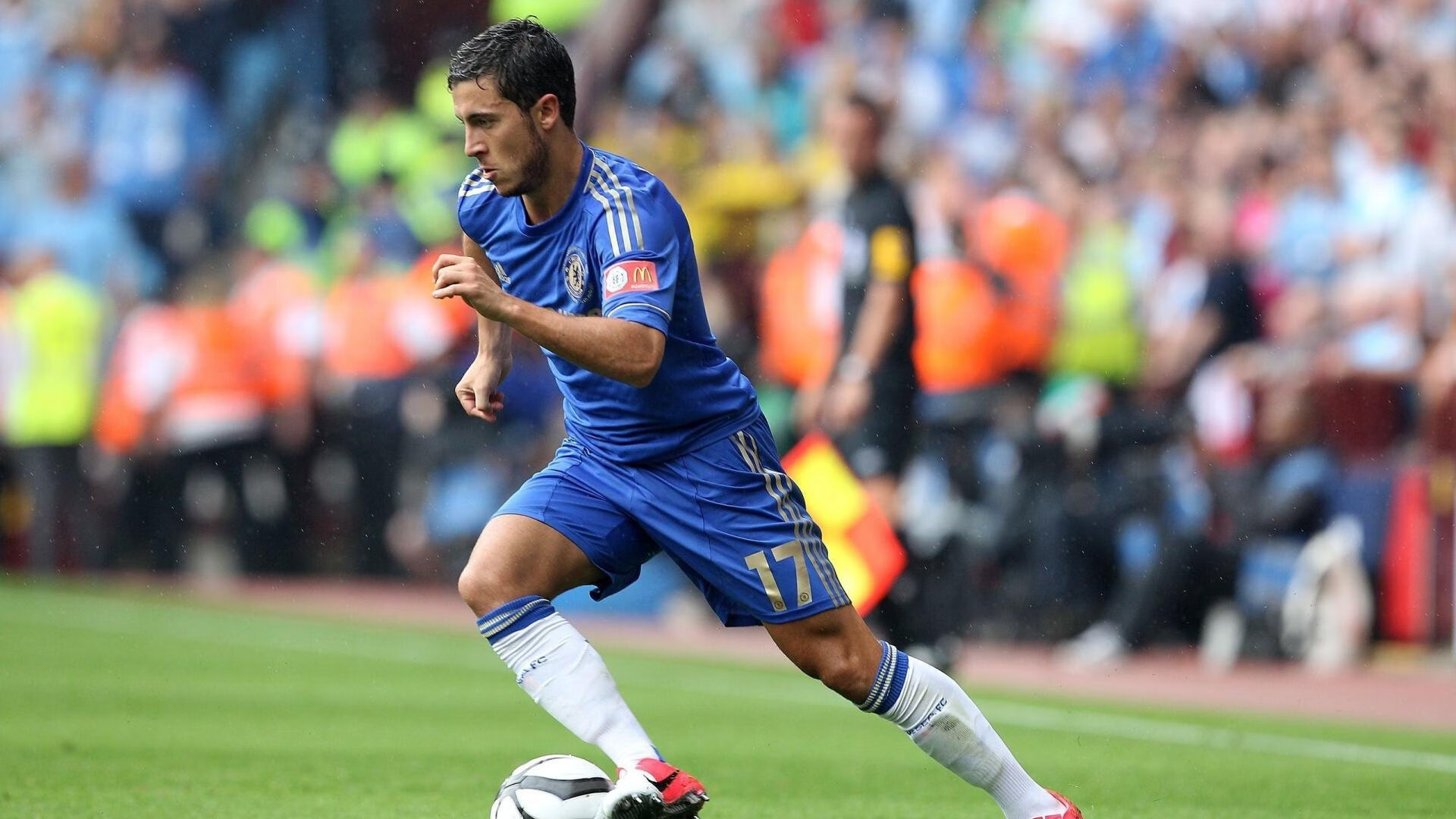 爱游戏网页版-疯狂弯道：WRC最刺激的弯角盘点